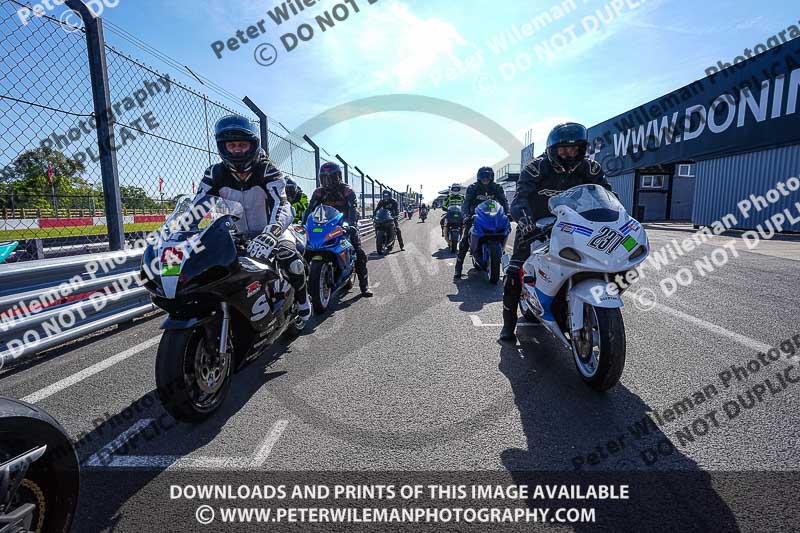 donington no limits trackday;donington park photographs;donington trackday photographs;no limits trackdays;peter wileman photography;trackday digital images;trackday photos